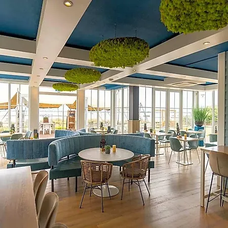 In Cape Helius With Garden Terrace Hellevoetsluis