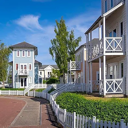 In Cape Helius With Garden Terrace Hellevoetsluis